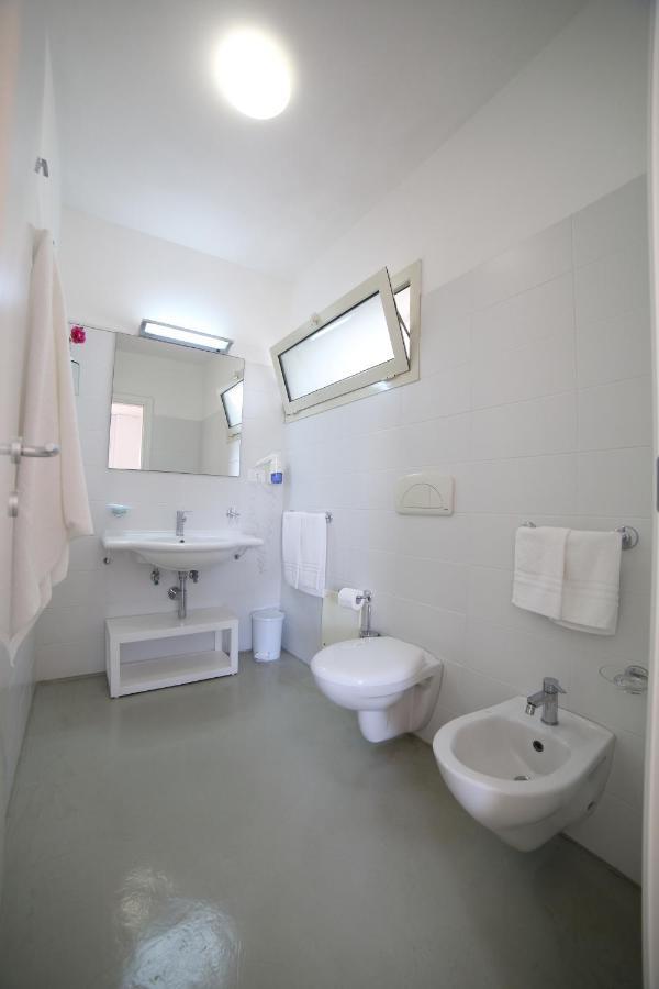 Hotel Beach Salento Marina Di Pescoluse Luaran gambar
